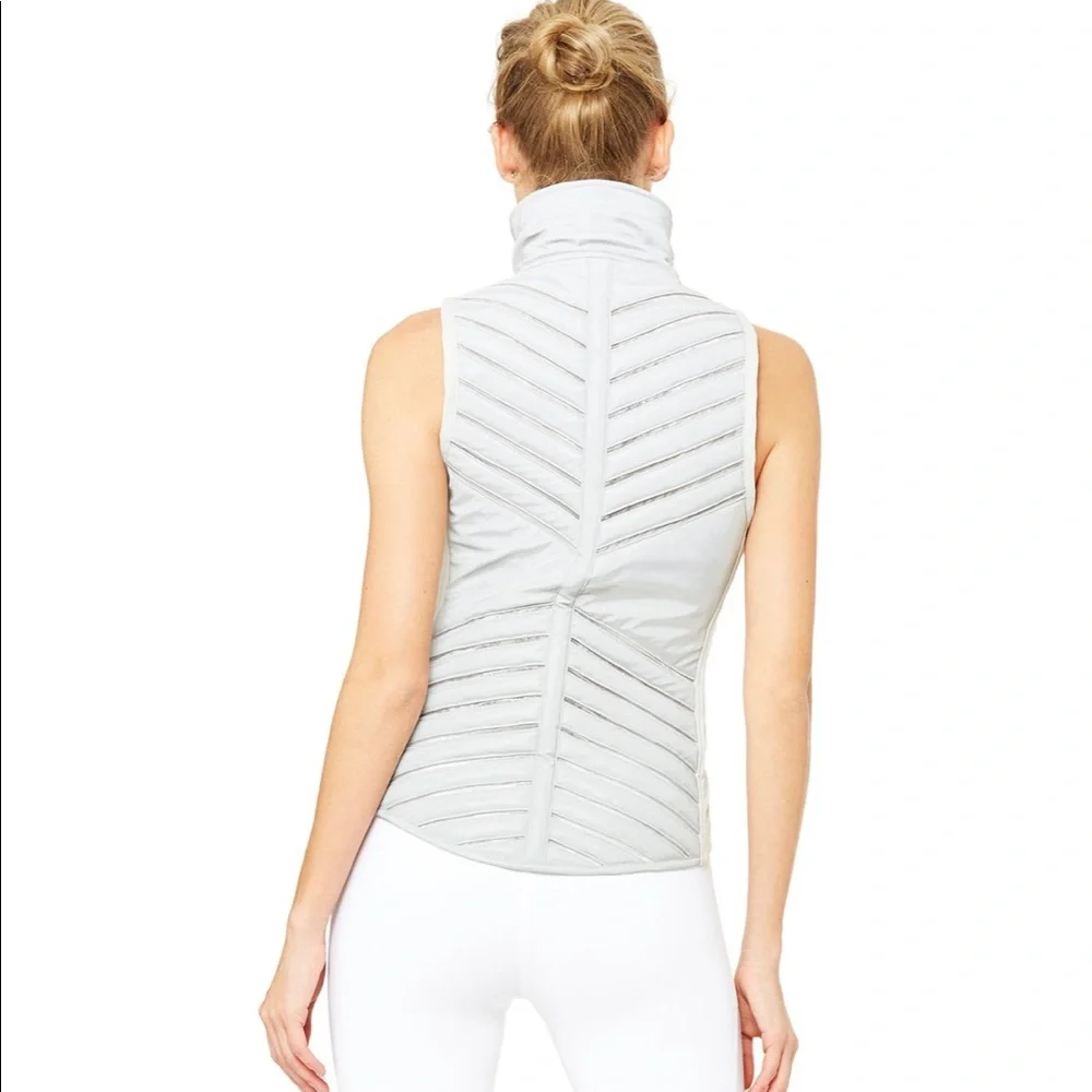 Alo Reflective Puffer Vest
